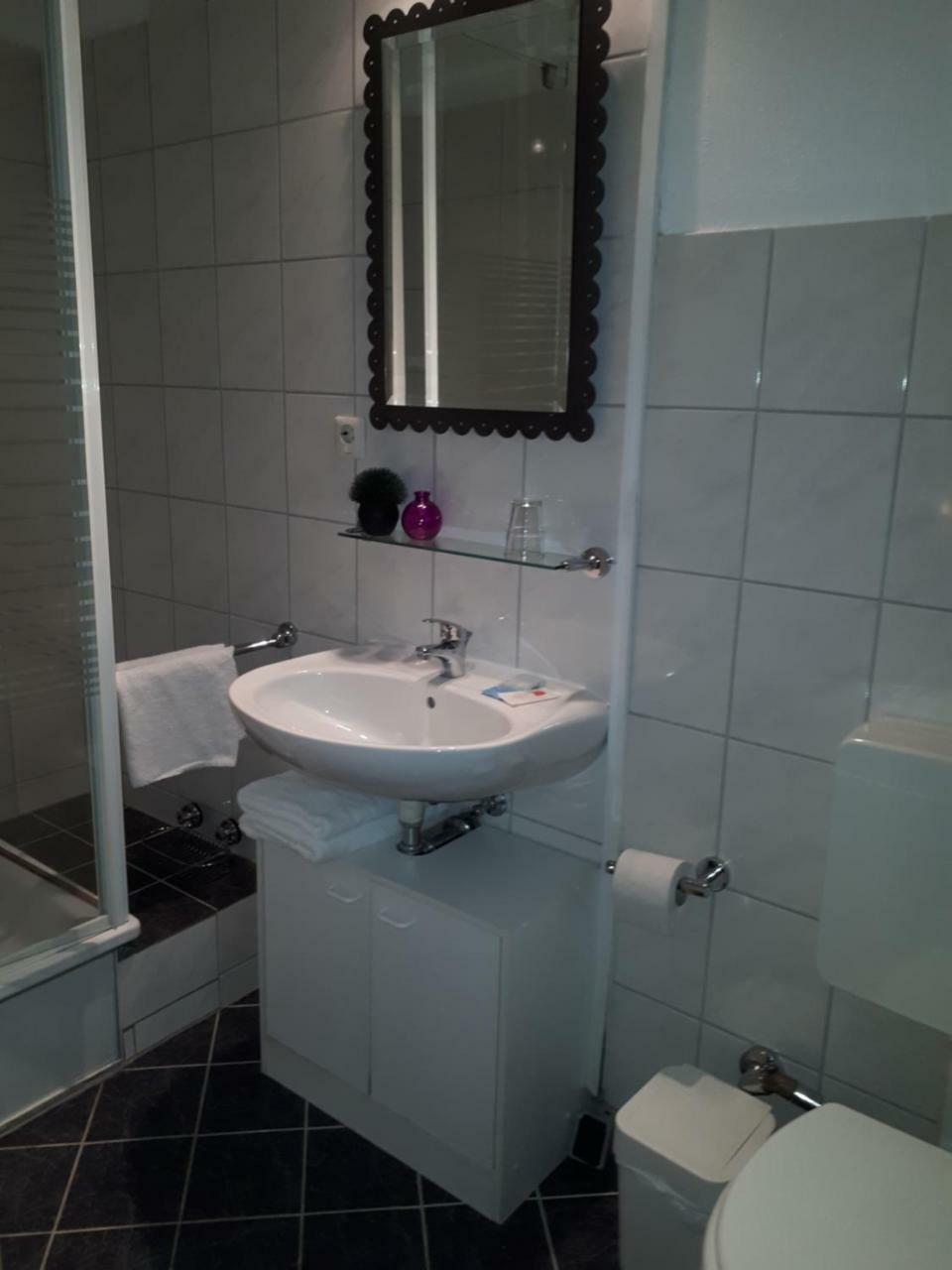מנדרשייד Herberg Die Alte Schleuse מראה חיצוני תמונה