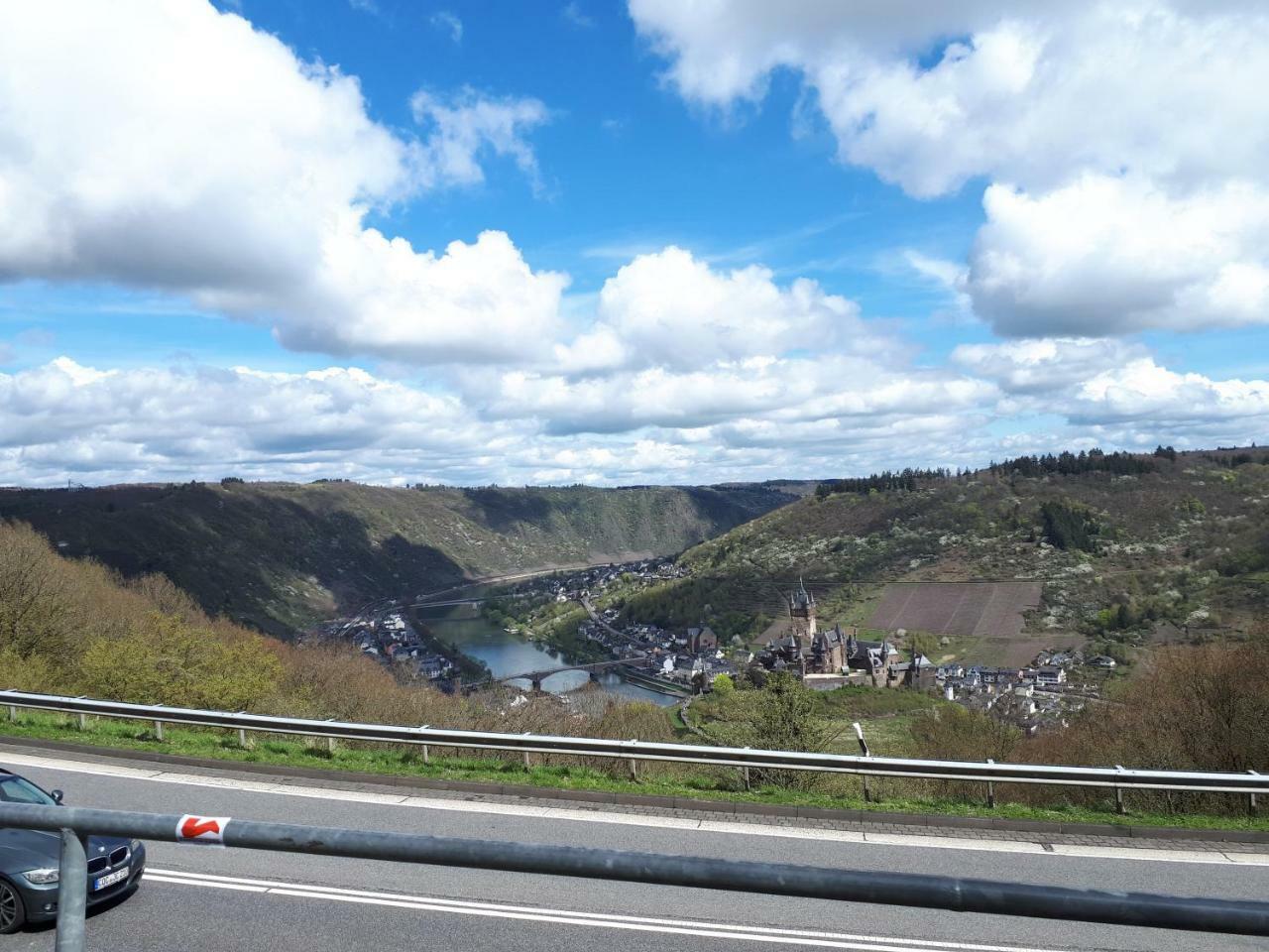 מנדרשייד Herberg Die Alte Schleuse מראה חיצוני תמונה